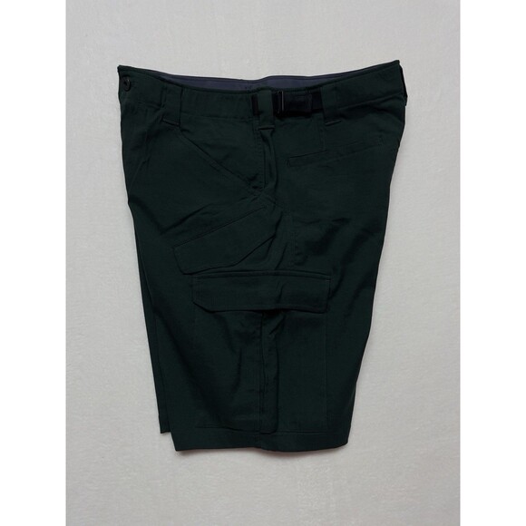 Outlier The Future Cargo Shorts Men's Size 32 Comfort Two-Way-Stretch Material - Picture 7 of 10